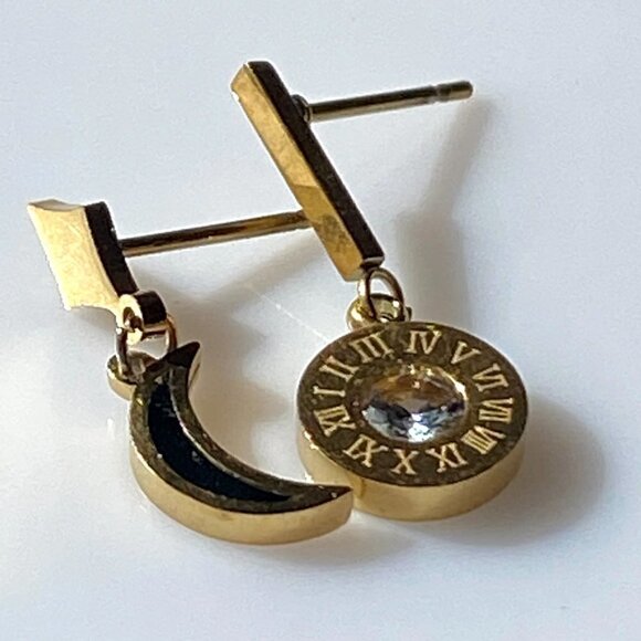 Gold Plated Stainless Steel Roman Set of 6 Earrings - Picture 7 of 11